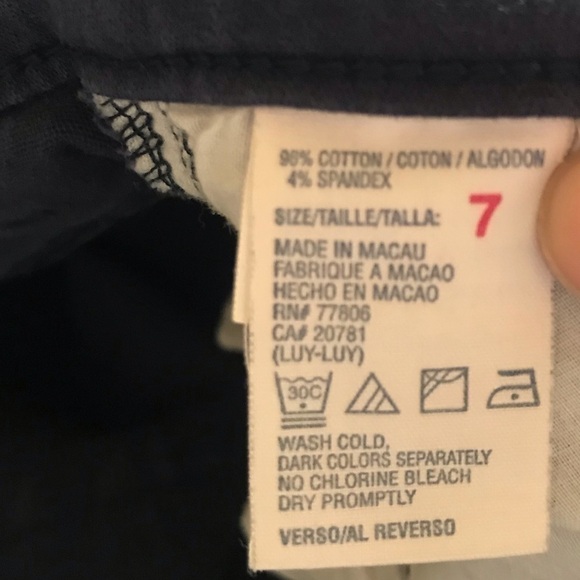 🌸3/$20 Tommy Hilfiger capri pants - Picture 3 of 7